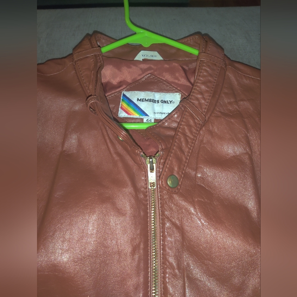 Members Only Leather Jacket - Picture 4 of 4